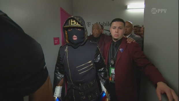 floyd-mayweather-conor-mcgregor-entrances-twitter-reaction.jpg